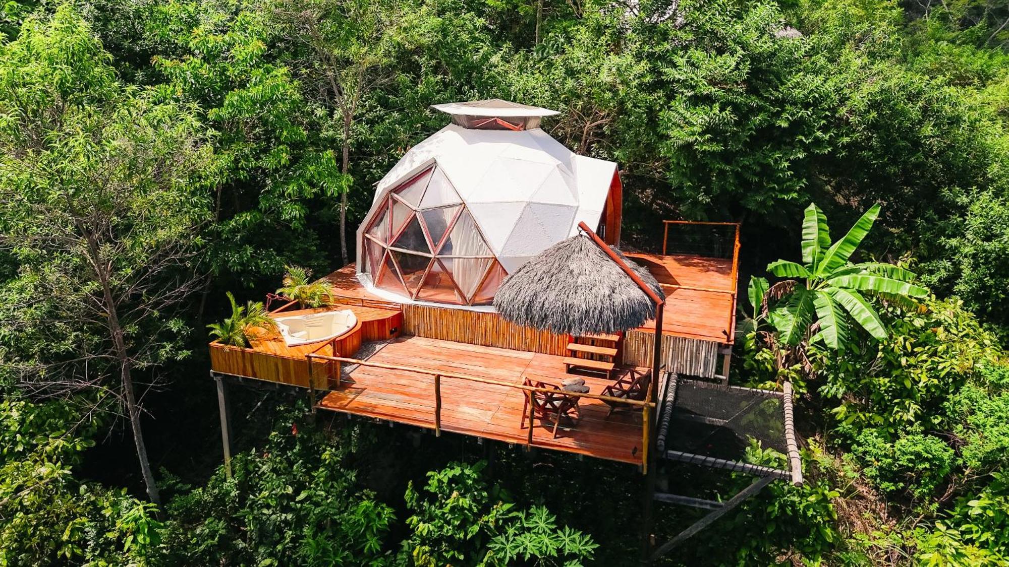 Los Glampings De Taytamaki Тарапото Екстериор снимка